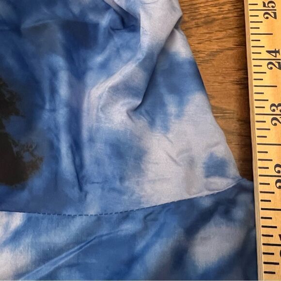 NWT women’s Mitchell & Ness Warriors Hardwood Classics hooded reflective jacket - Picture 6 of 12